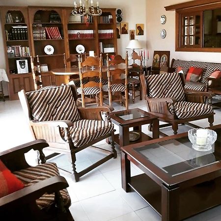 Fantastic Villa, A 5 Minute Drive From The Beach! Atena Exterior foto